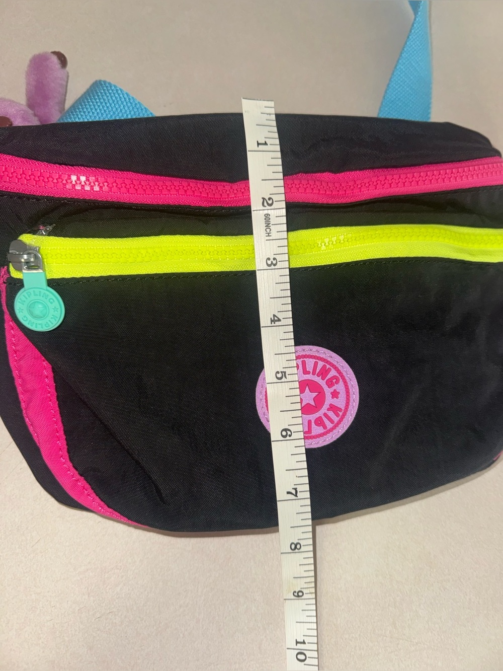 NWT Kipling Yasemina Fanny Pack Sling Bag Black Neon Yellow Pink - Picture 5 of 6